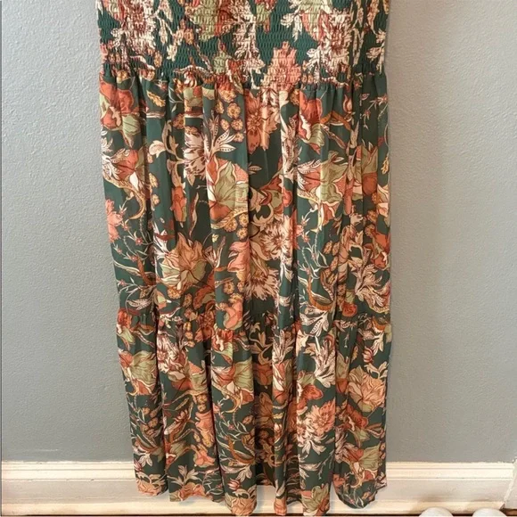 Flying Tomato Off The Shoulder Smocked Floral Maxi Dress Medium NWOT - Picture 7 of 11